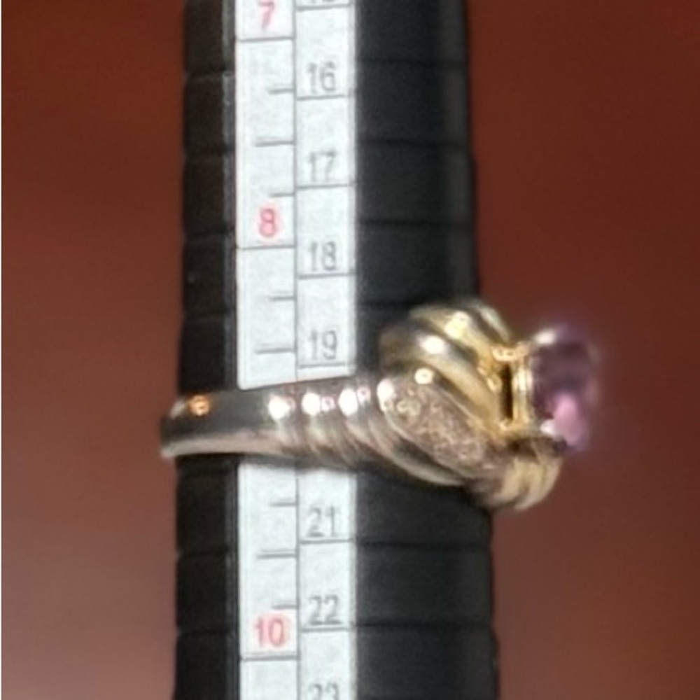 Signed size 9 sterling 925 ring with purple stone & micro diamond simulants - Picture 6 of 6